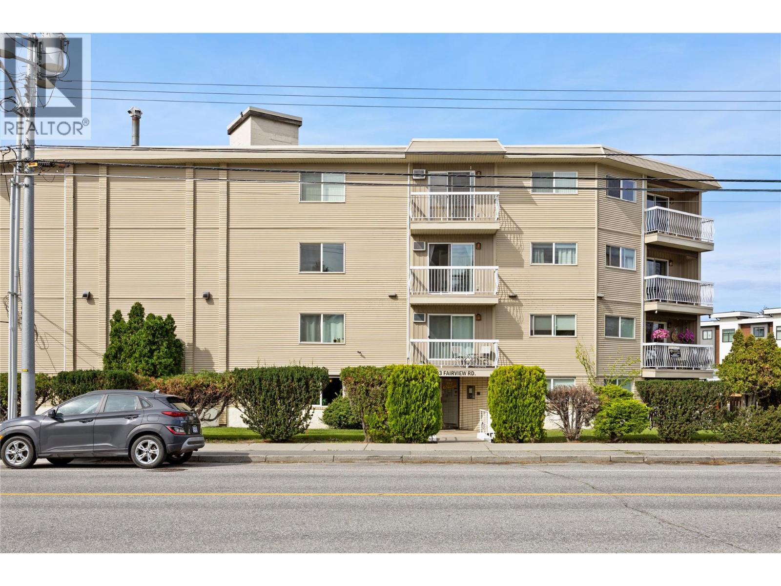 803 Fairview Road Unit# 301