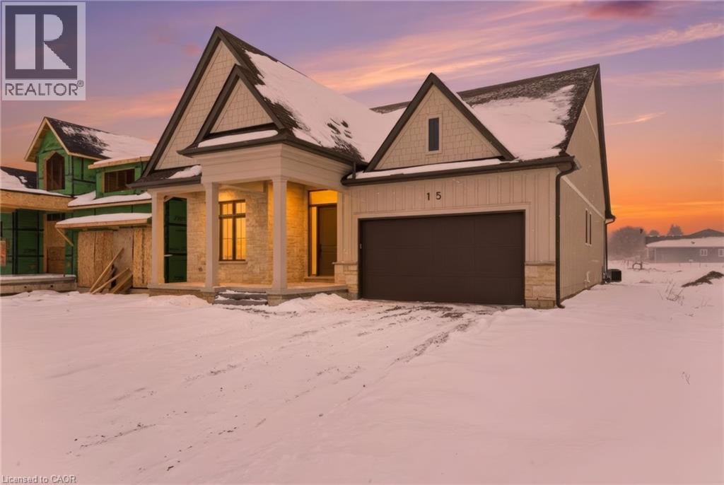 15 OAKLEY Drive