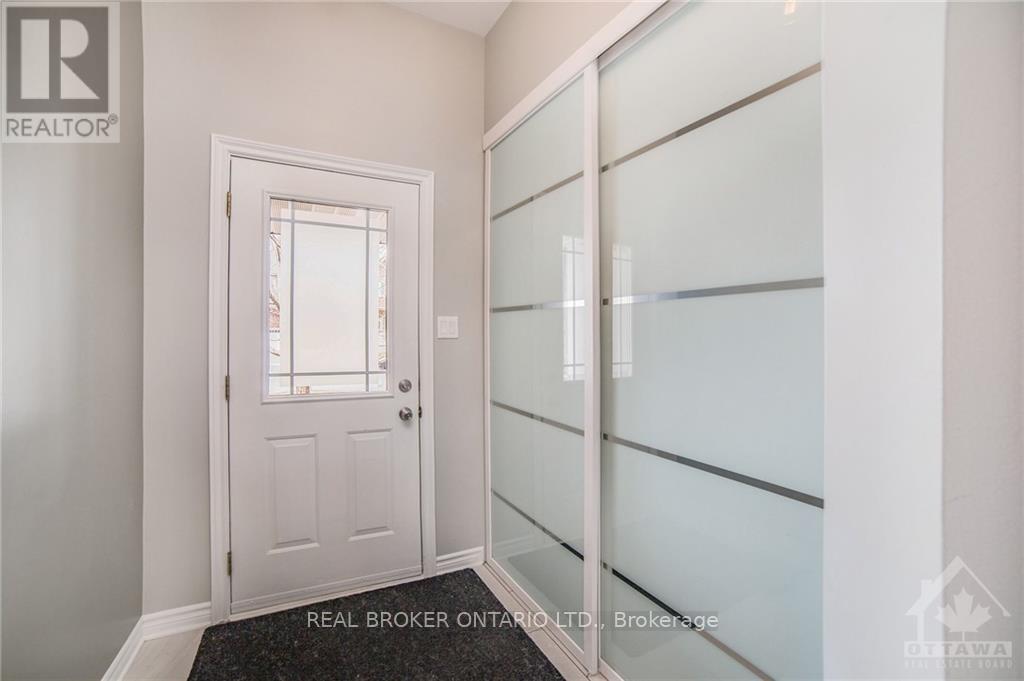 222 MEADOWBREEZE DRIVE