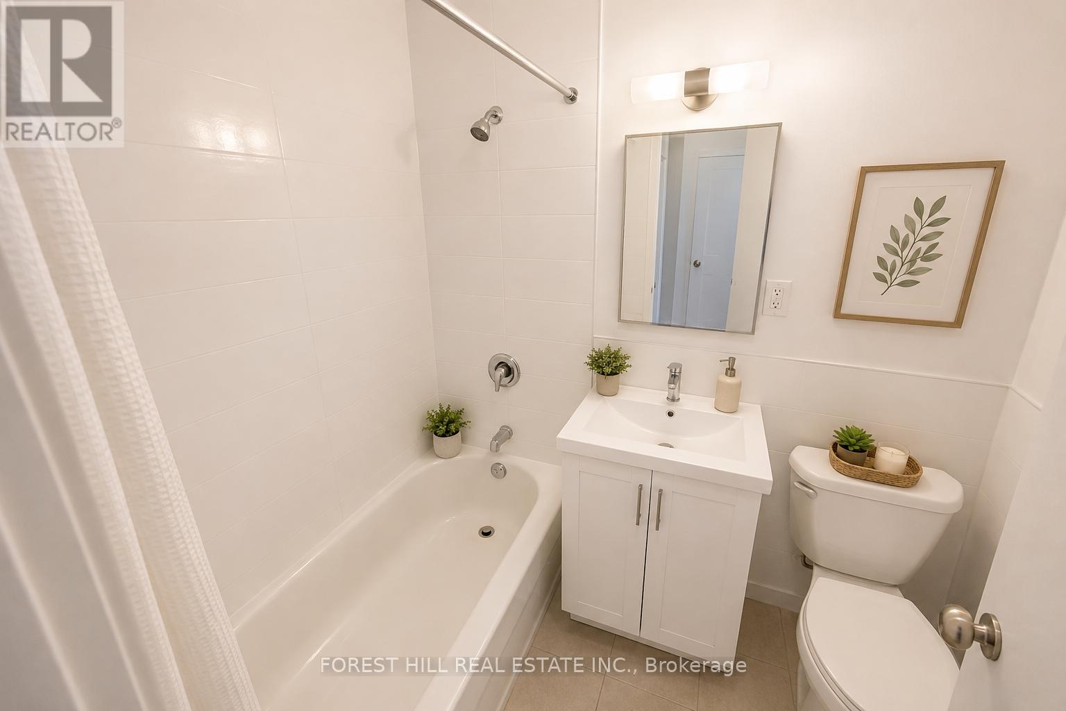 309 - 104 GOODWOOD PARK