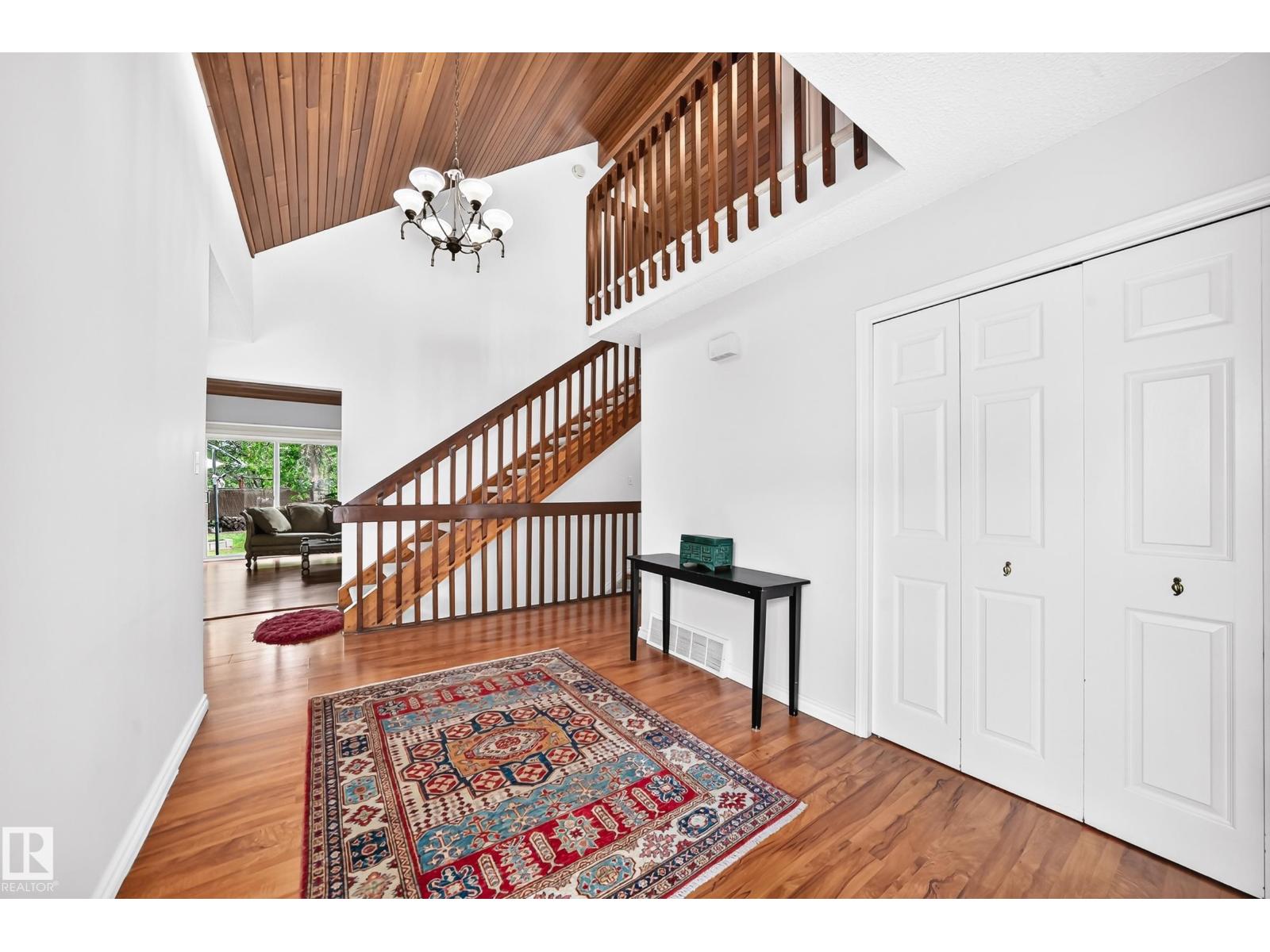 8224 186 ST NW