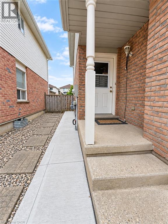 63 ORCHID Crescent
