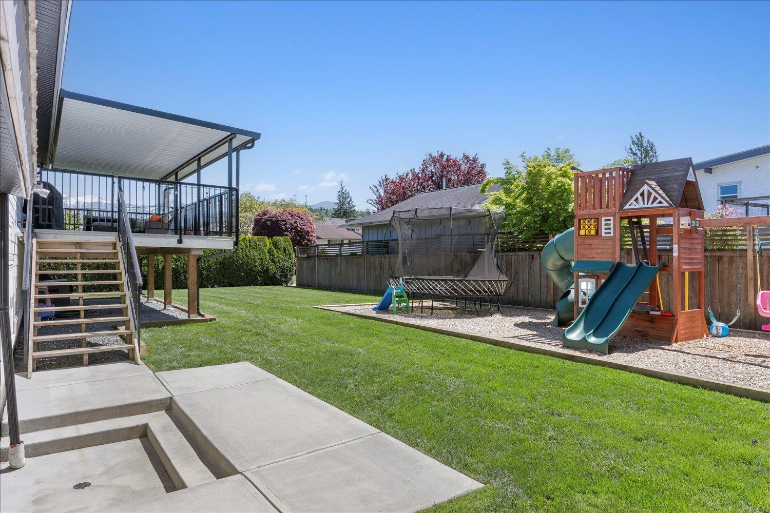 46520 ELLIOTT AVENUE, Fairfield Island