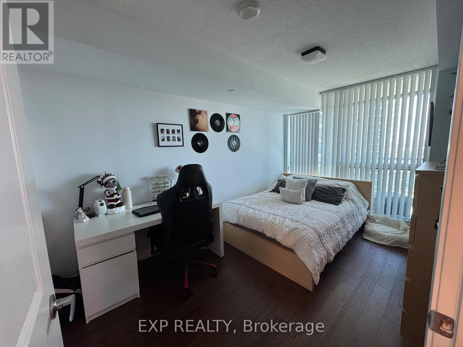1611 - 205 SHERWAY GARDENS ROAD