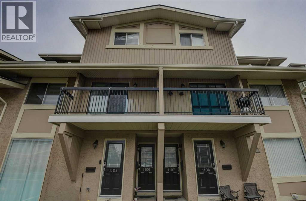 1106, 2200 Woodview Drive SW