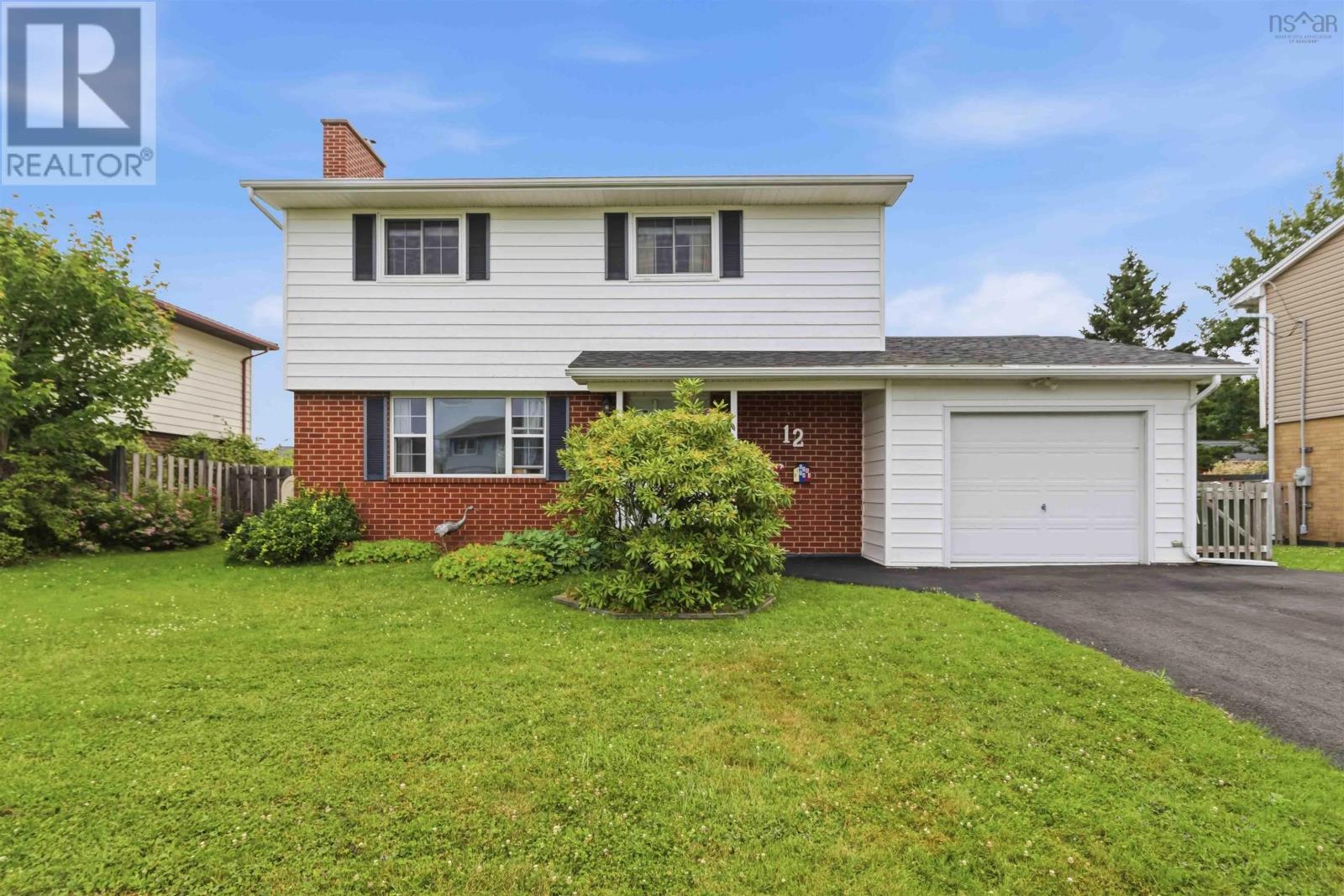 12 Briarlynn Crescent - Photo 2