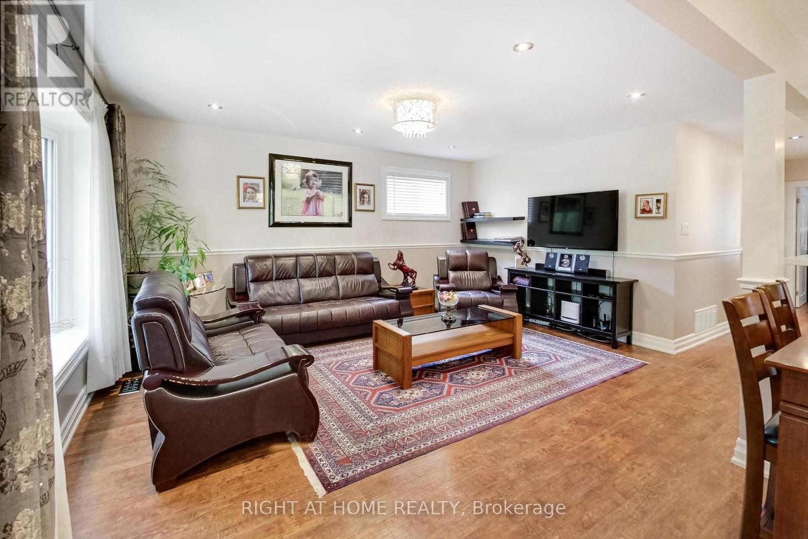 8 SURATY AVENUE