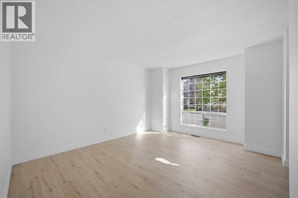 11 Coventry Lane NE