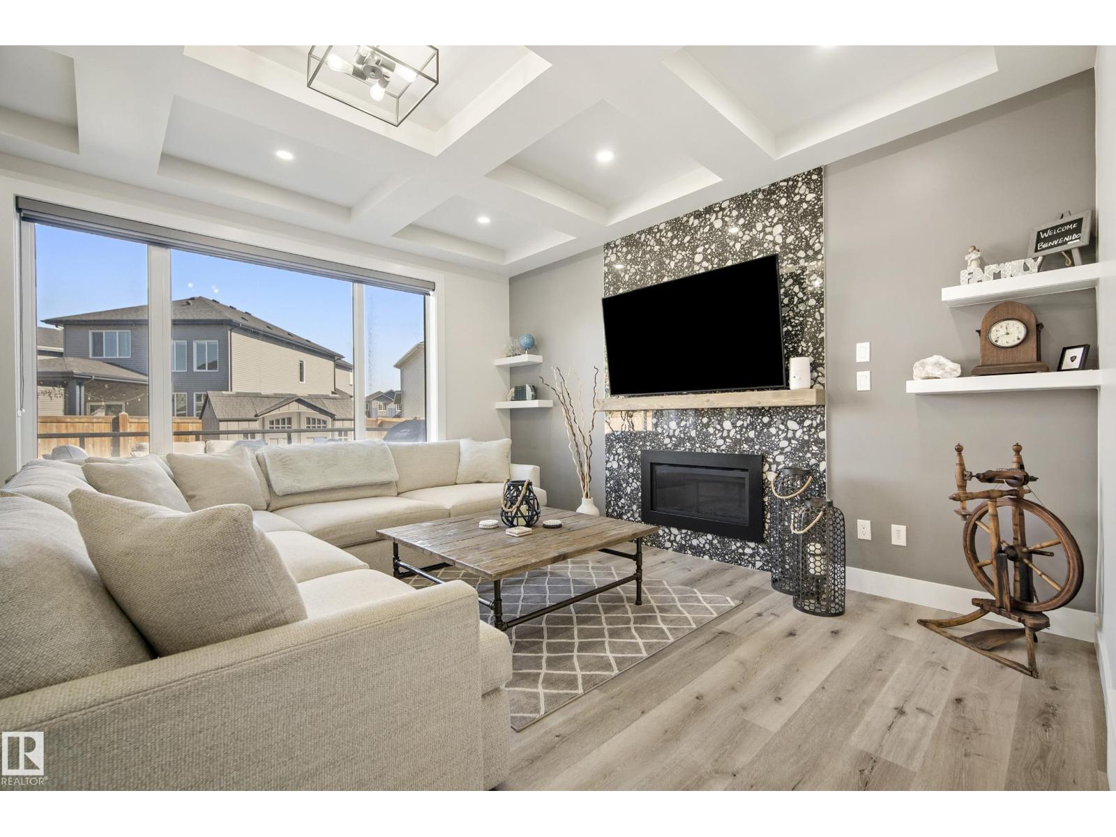 5813 PELERIN CR