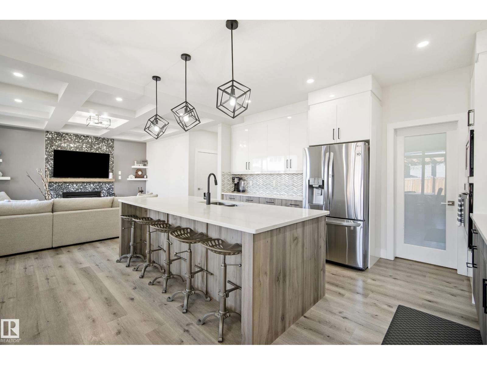 5813 PELERIN CR