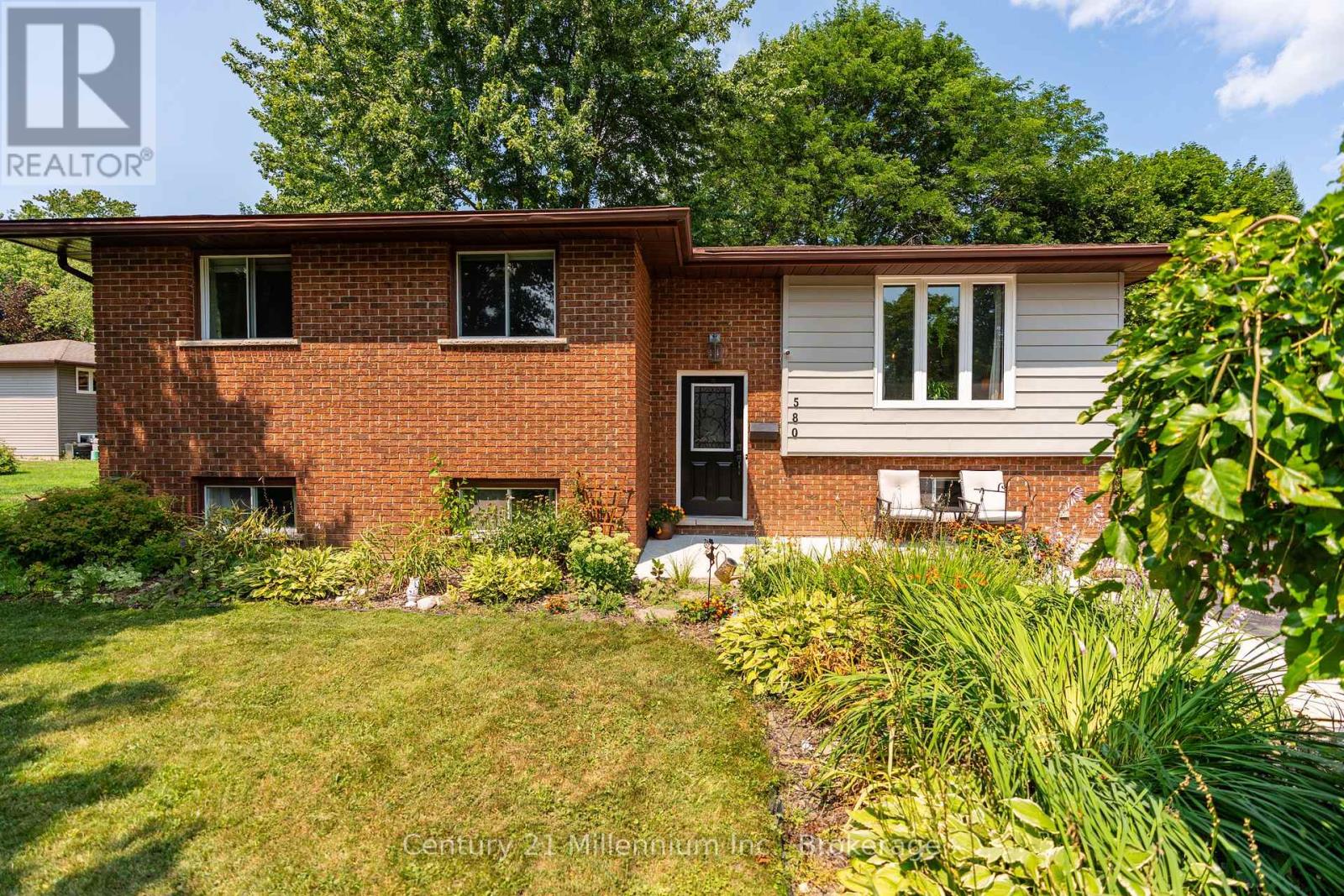 580 2ND A STREET W