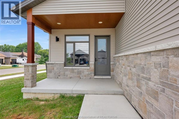 95 Ironwood Trail, Chatham, ON 4