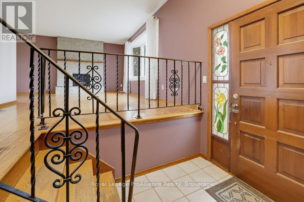 23 THORNCLIFFE DRIVE
