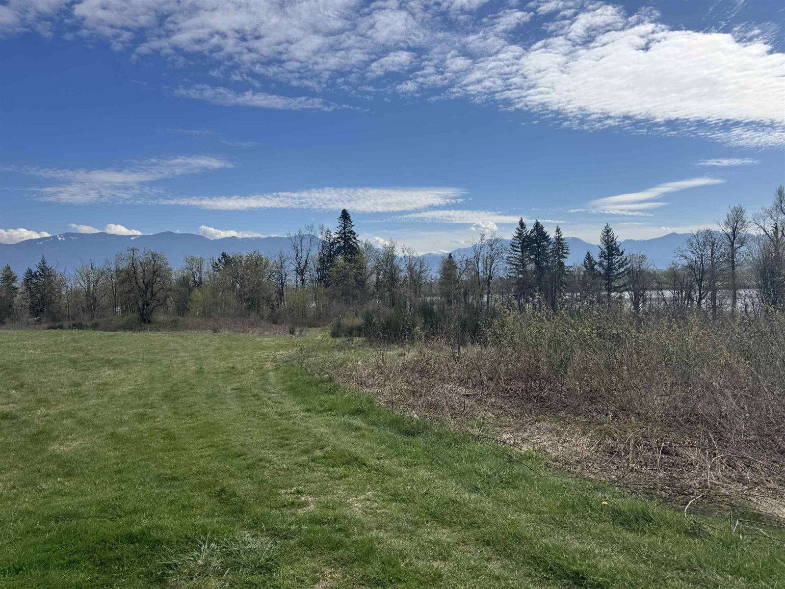 LSUB 10 SEC 19 LOUGHEED HIGHWAY, Mt Woodside