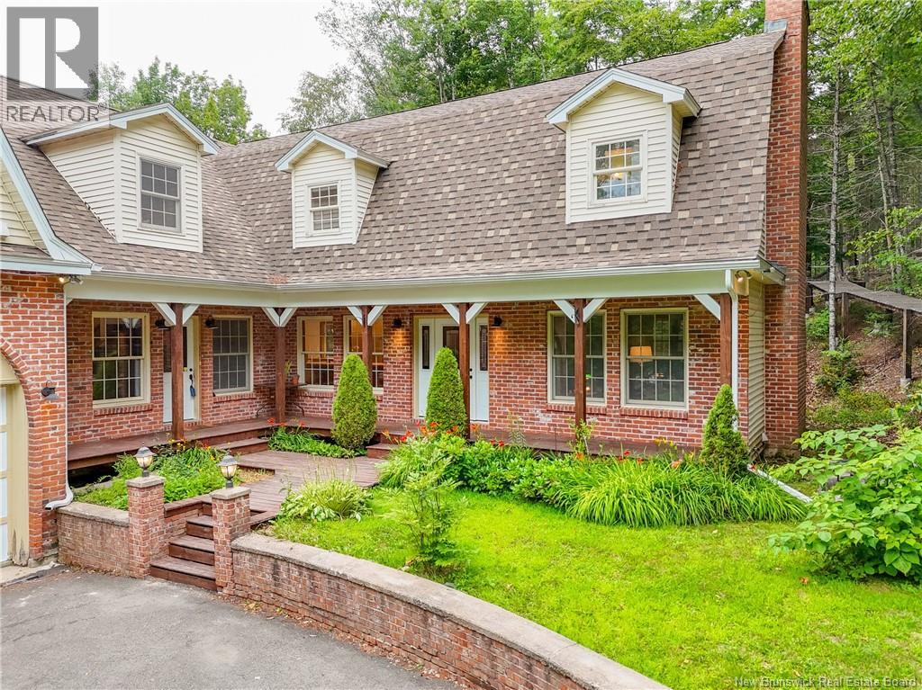 78 Woodmere Drive - Photo 2
