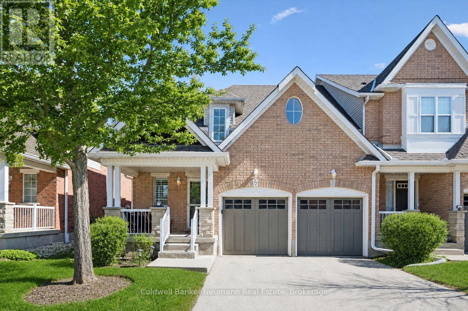 17 - 165 TERRAVIEW CRESCENT