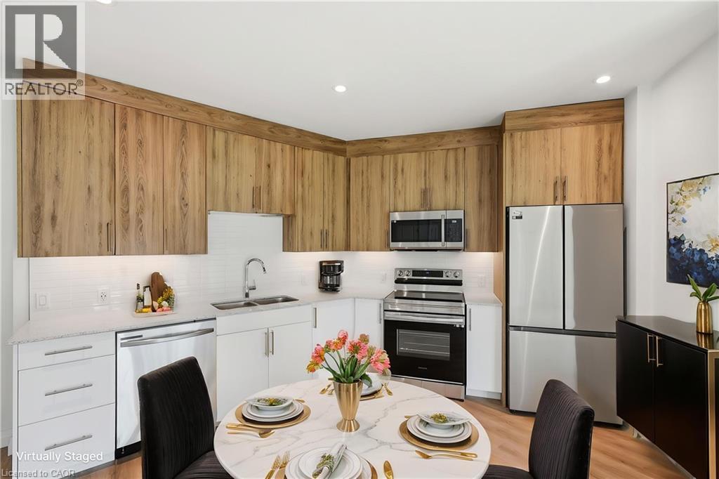 525 NEW DUNDEE Road Unit# 207