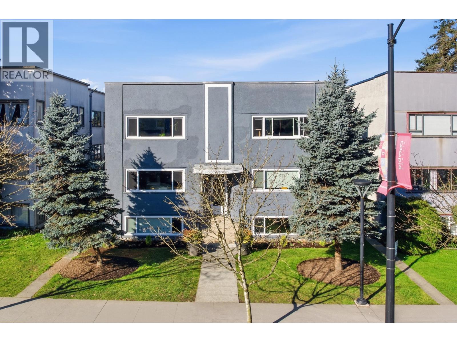 3755 CAMBIE STREET
