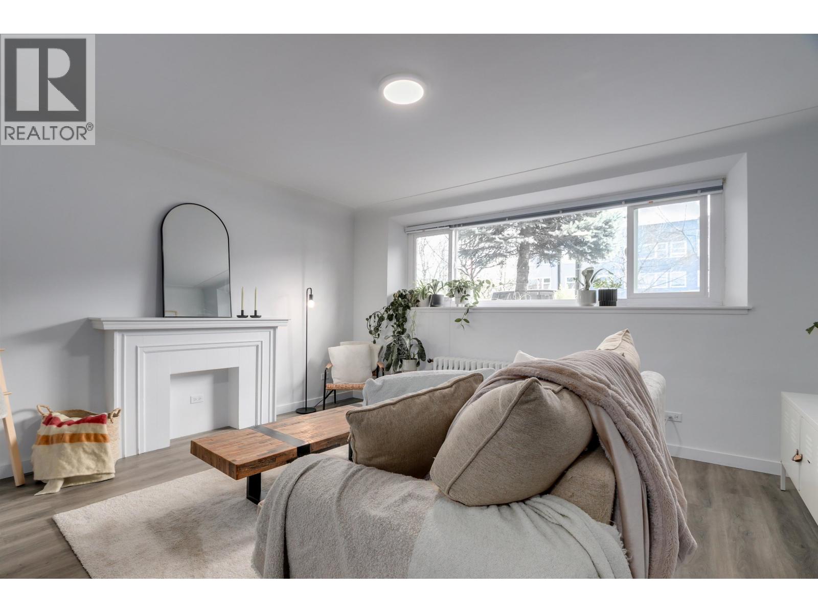 3755 CAMBIE STREET