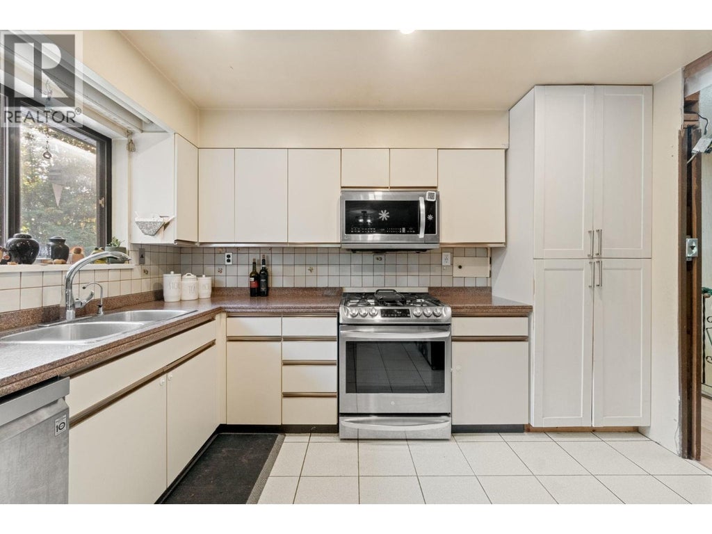 3278 COY AVENUE, COQUITLAM, BC V3E 3H3 - Image 2988075325.jpeg?d=l