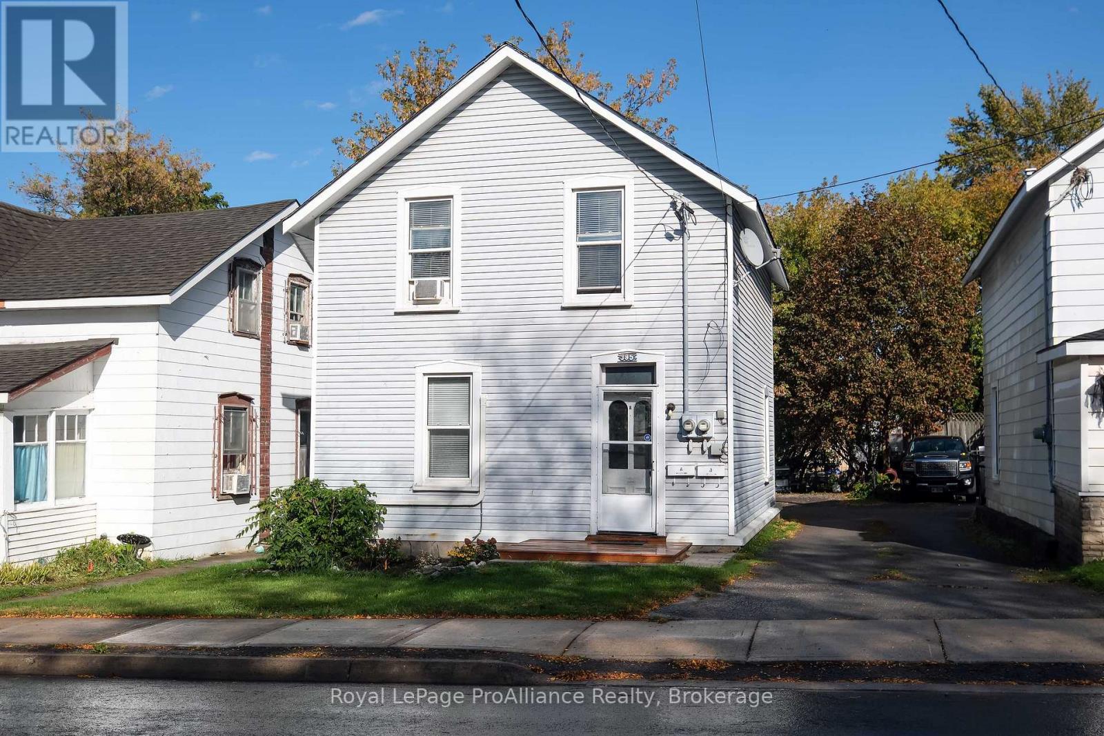 395 BLEECKER AVENUE