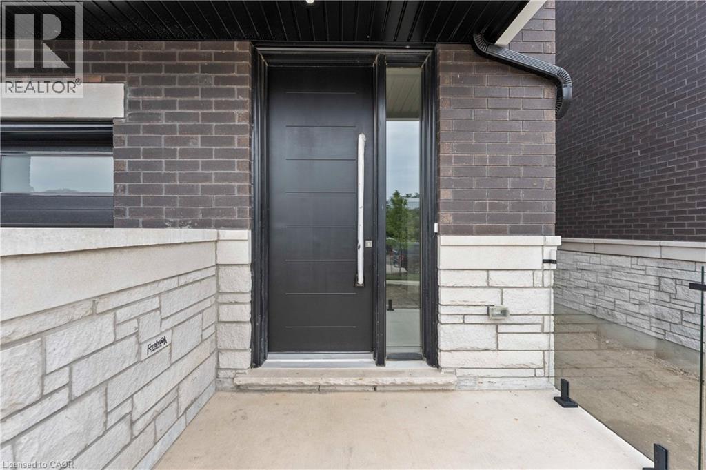 335 HELEN LAWSON Lane