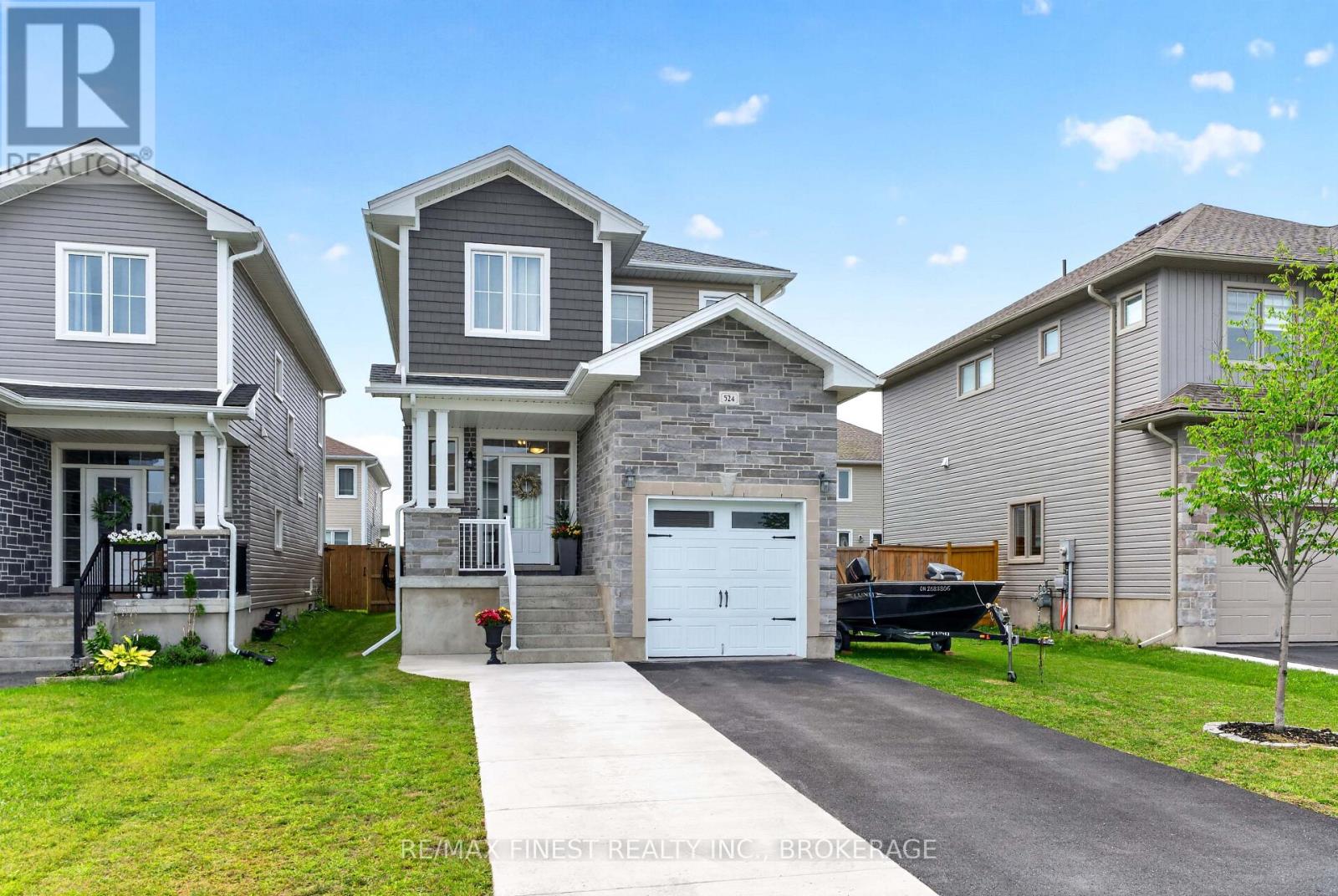 524 BETH CRESCENT