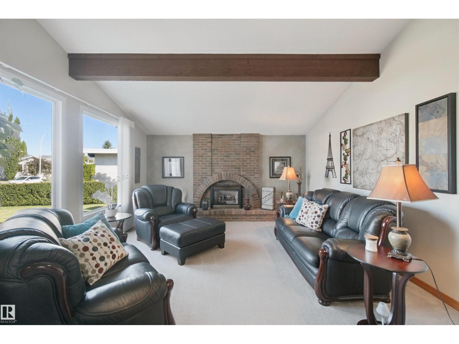 11439 144 AV NW NW