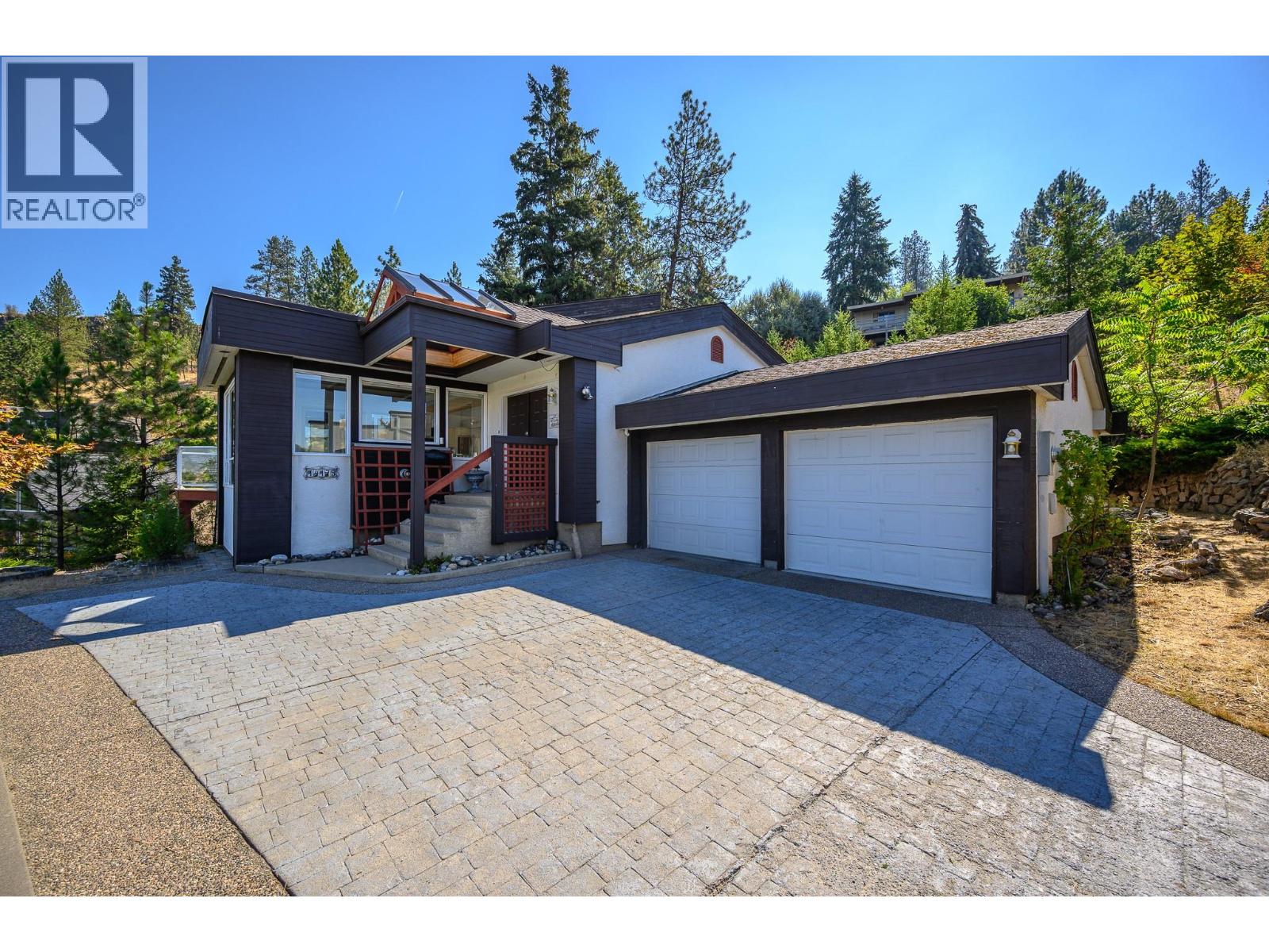 14175 Tamarack Drive