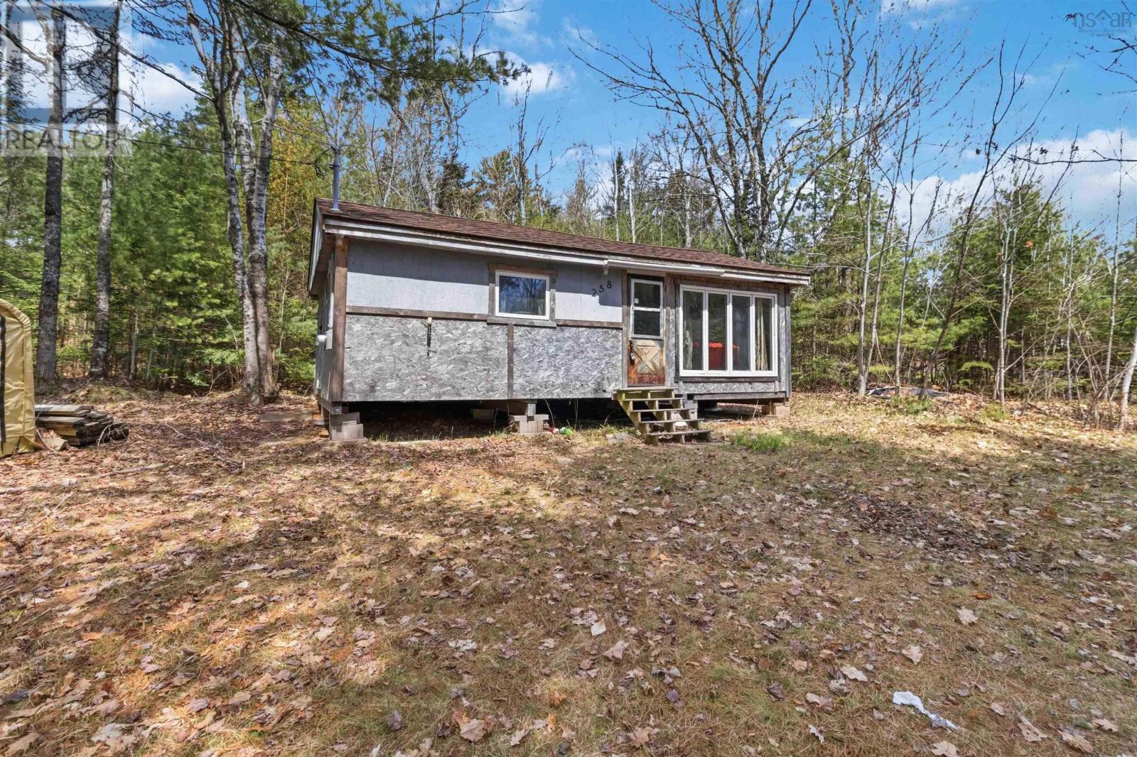 258 Brandy Lane - Photo 2