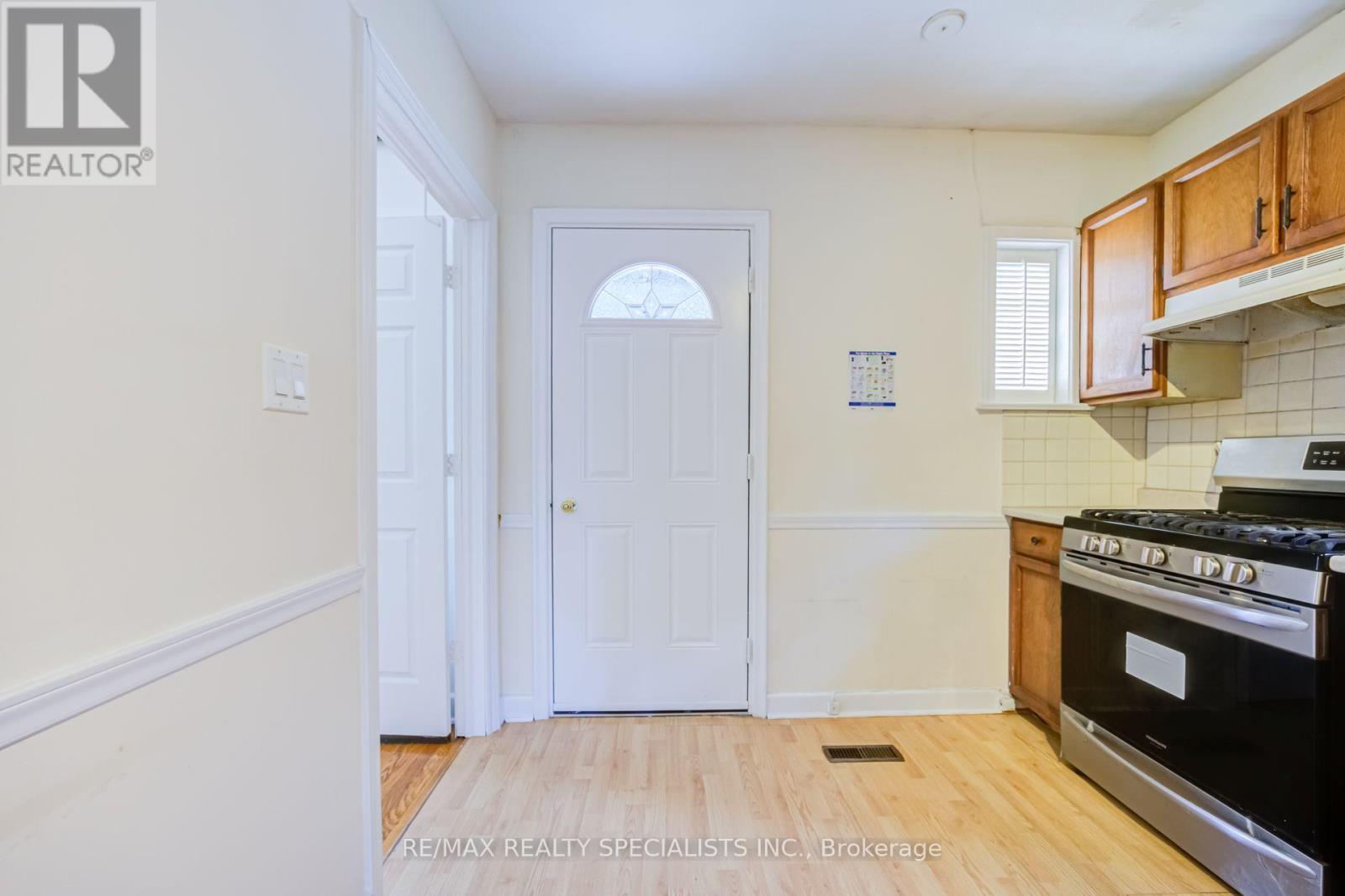 47 SINGLETON ROAD
