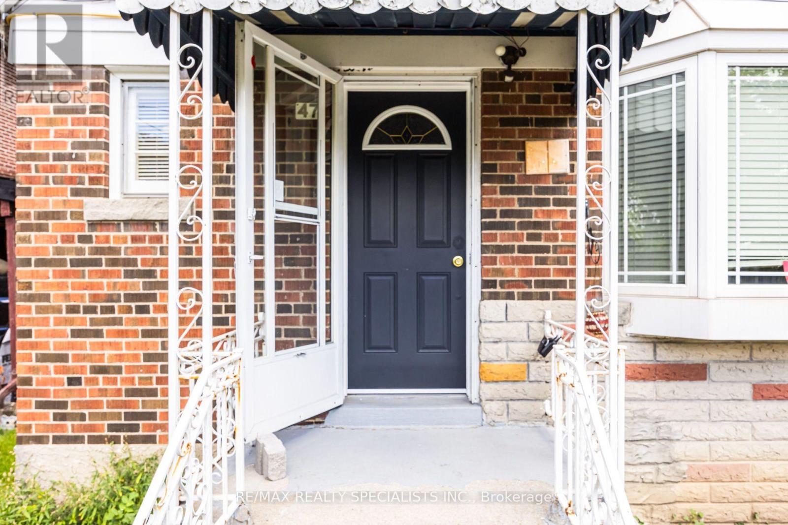 47 SINGLETON ROAD