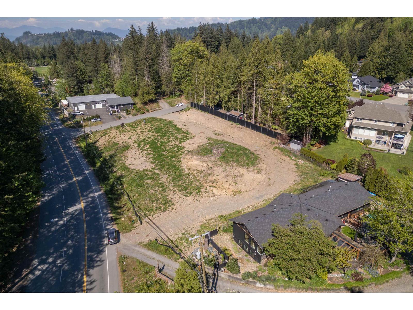 3636 COLUMBIA VALLEY ROAD, Cultus Lake North