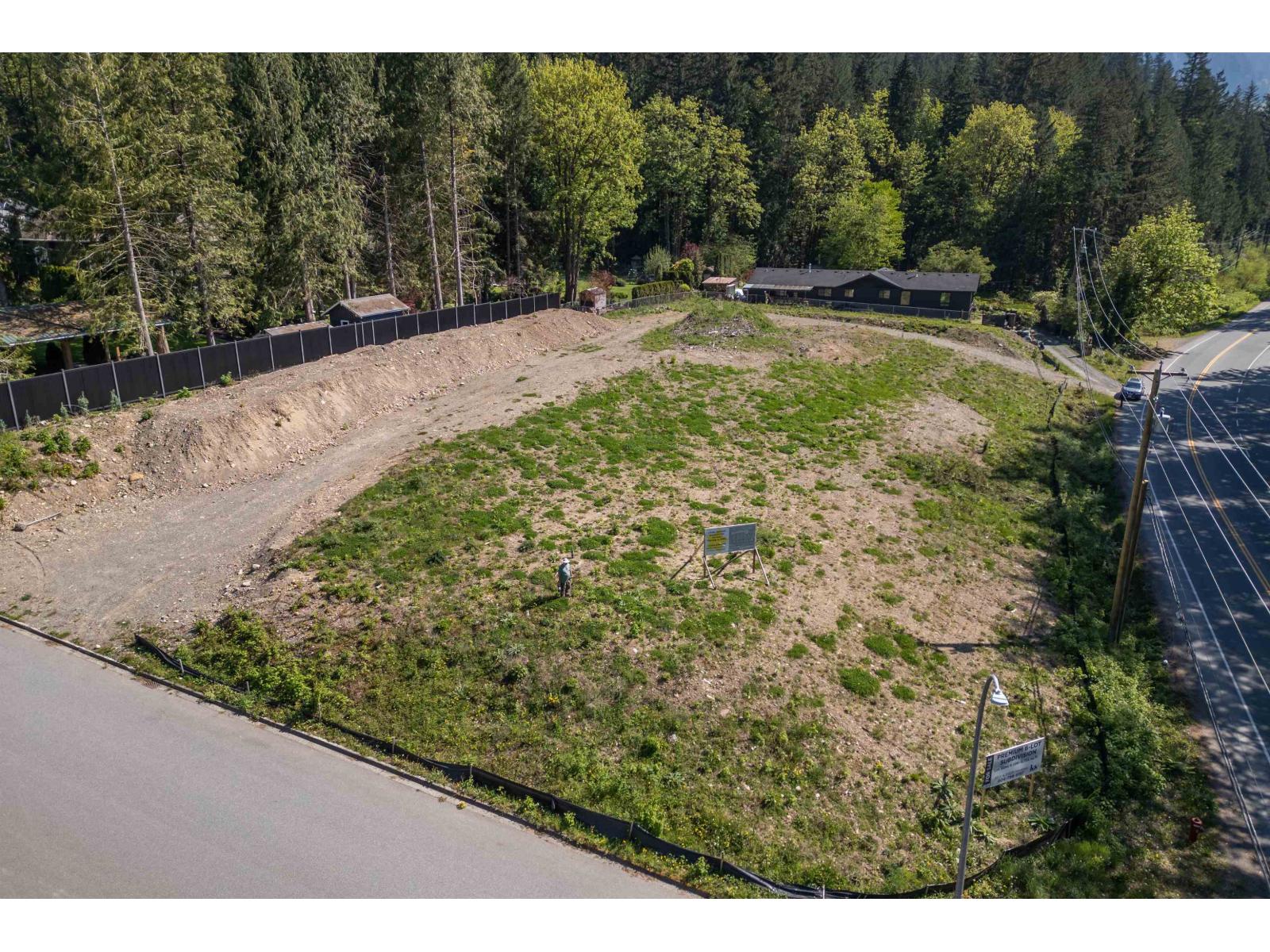 3636 COLUMBIA VALLEY ROAD, Cultus Lake North
