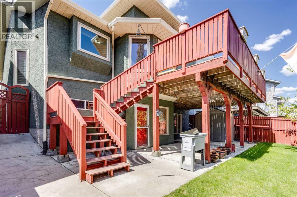 20 MacEwan Ridge View NW