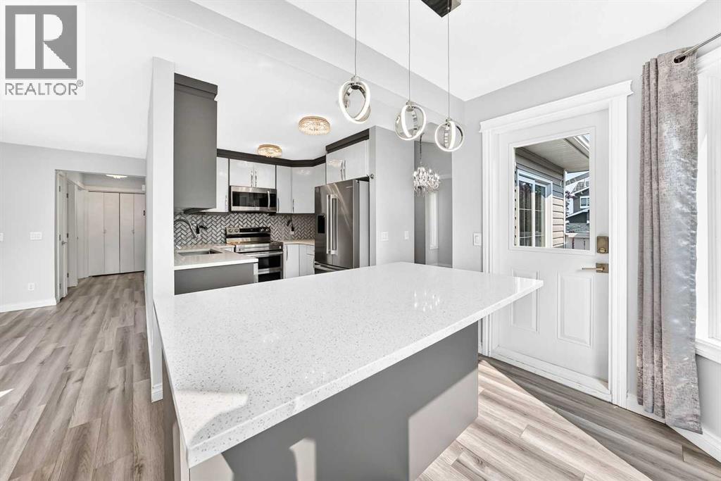 147 Macewan Drive NW