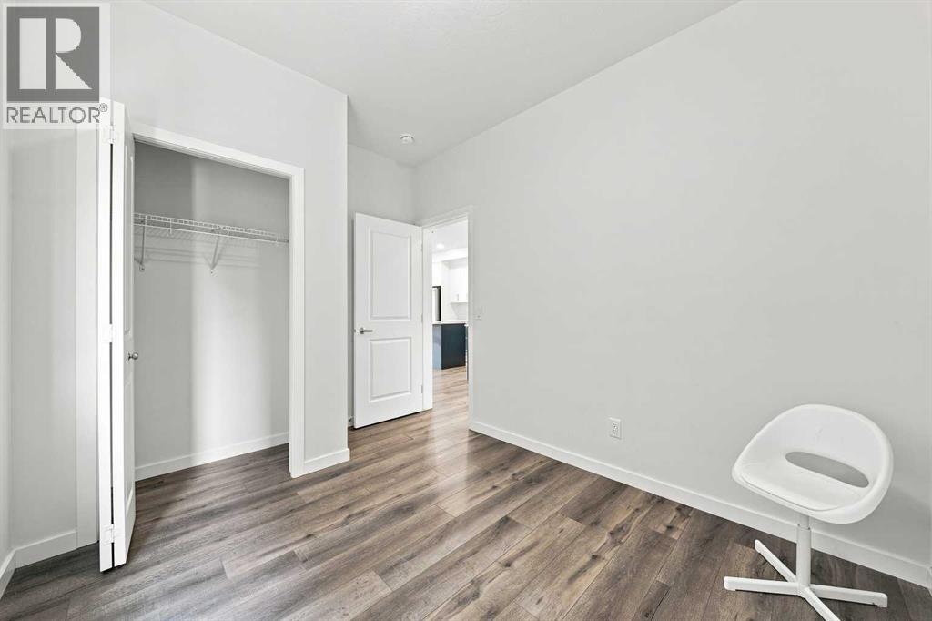 223 Savanna Way NE