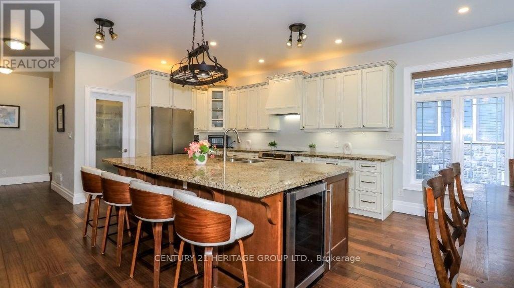 3500 CRESCENT HARBOUR ROAD
