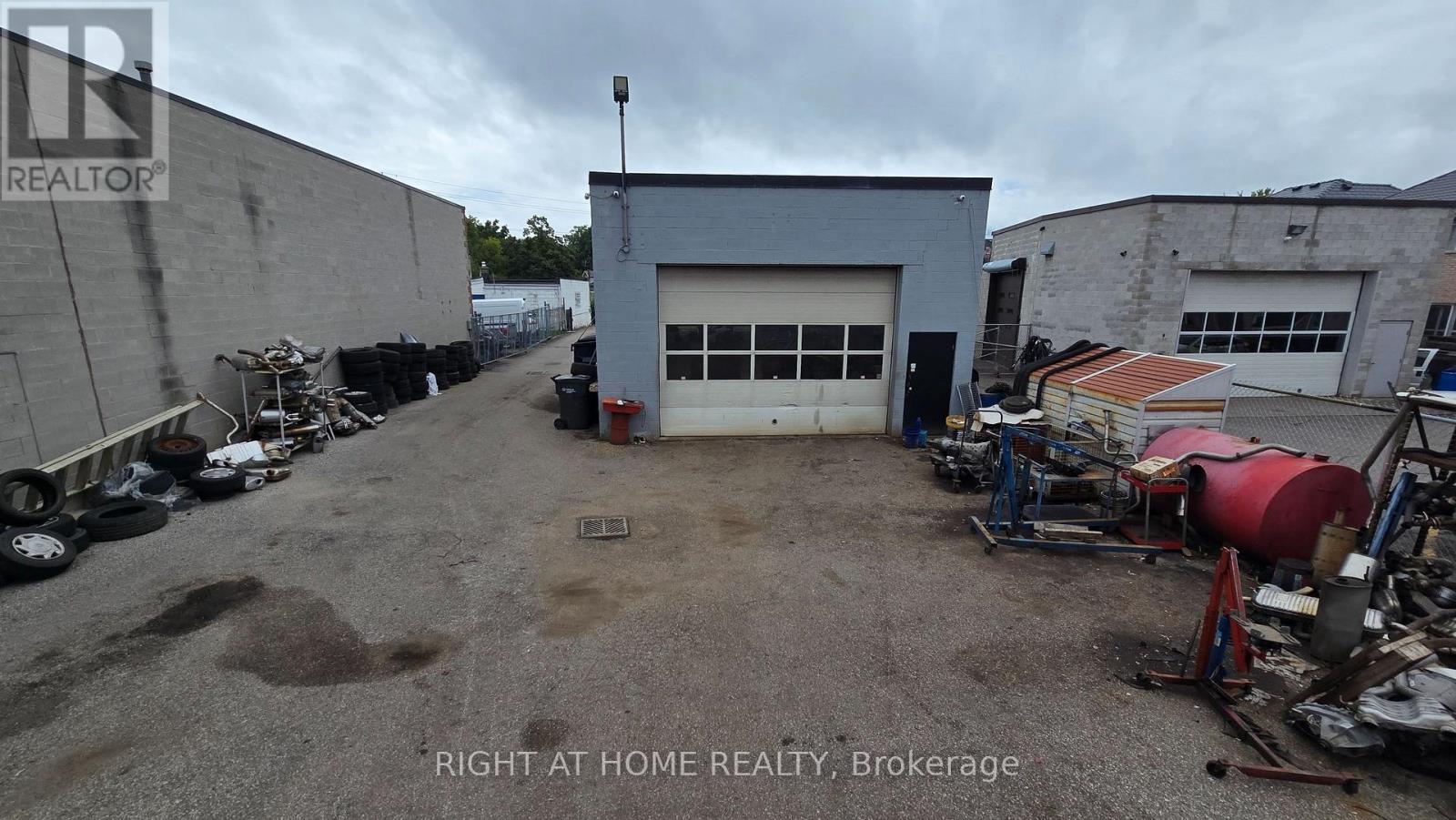 6462 KINGSTON ROAD