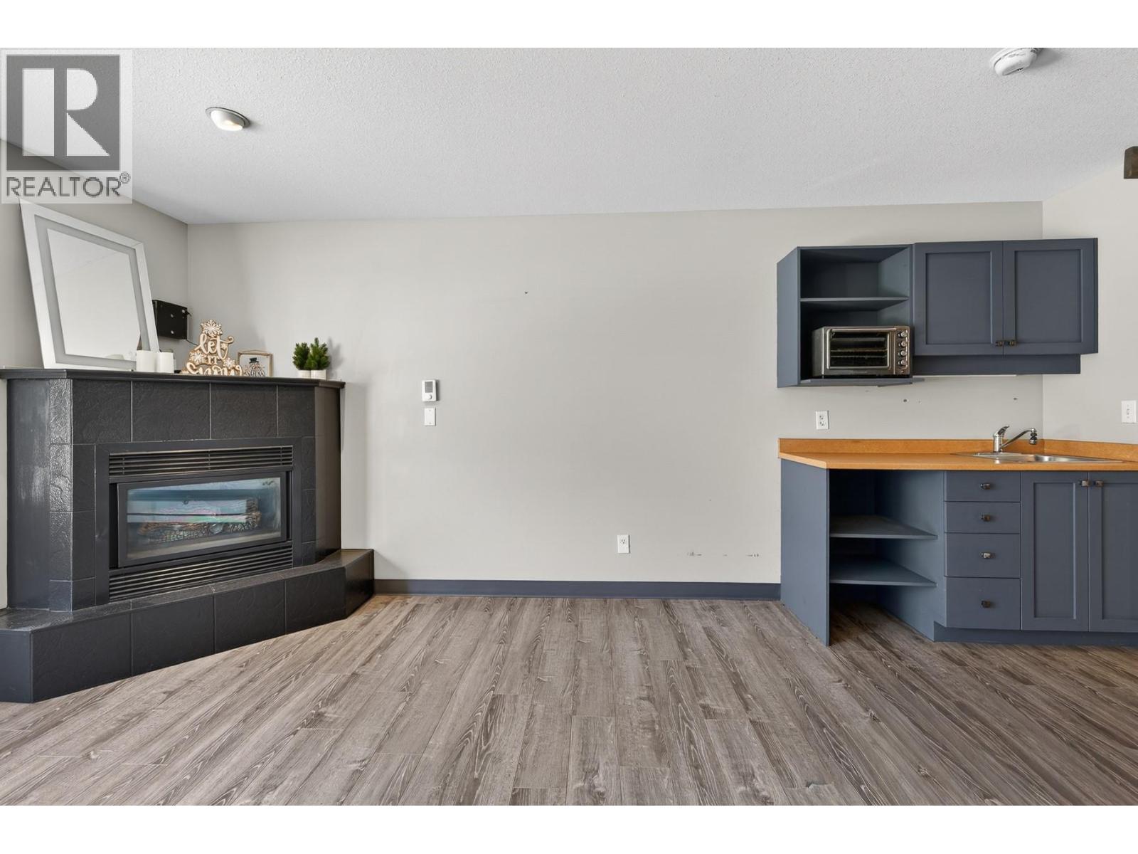 5340 Big White Road Unit# 335