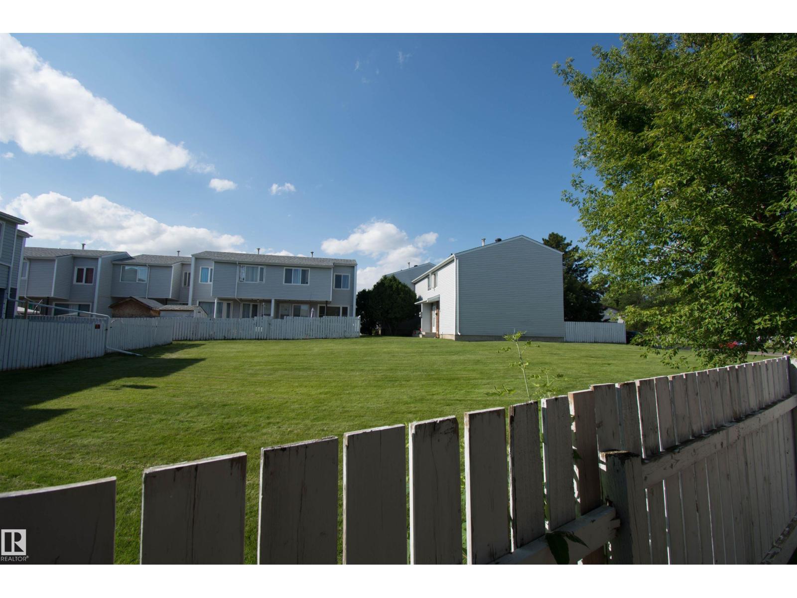 71 AMBERLY CO NW