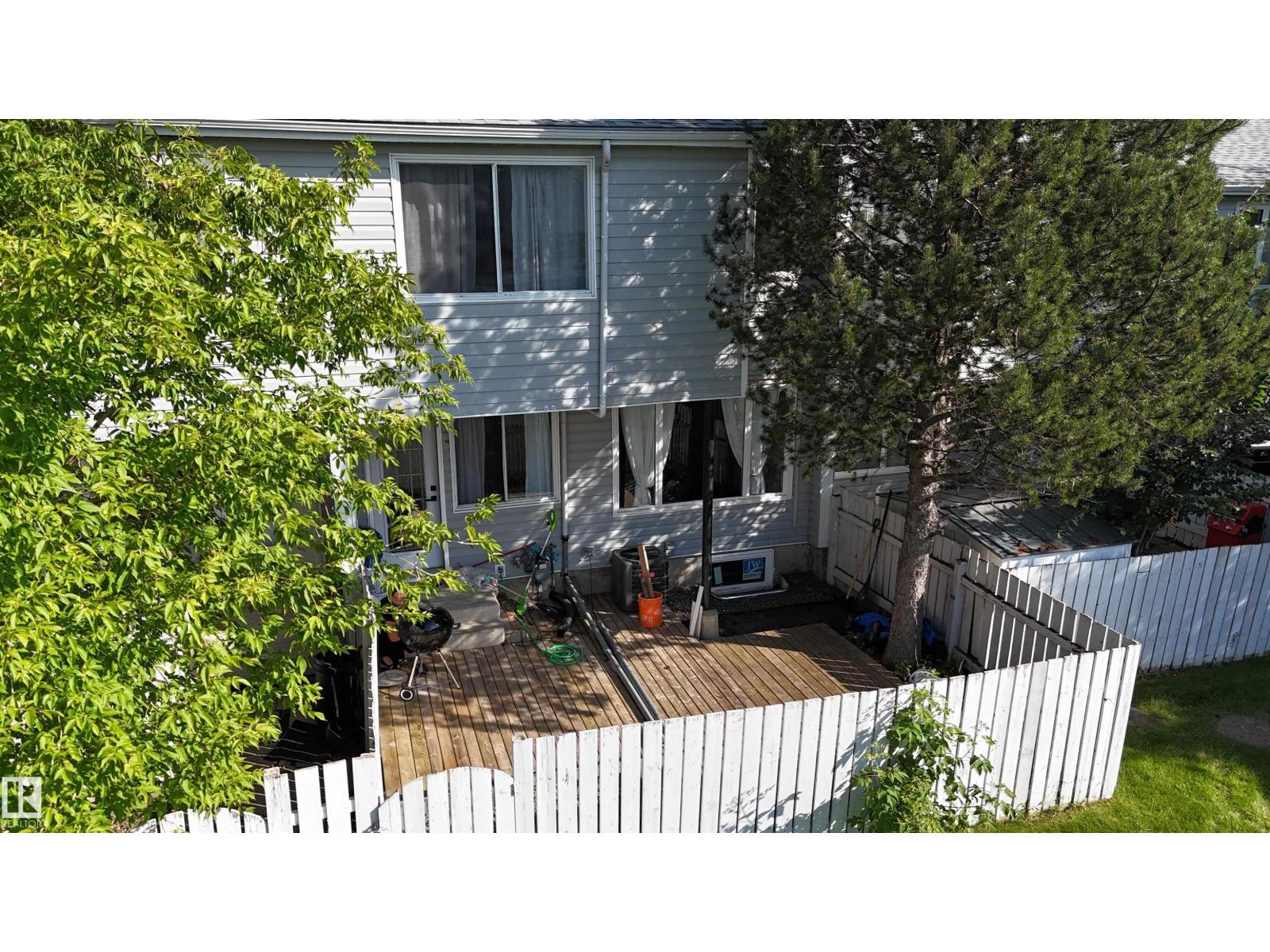 71 AMBERLY CO NW