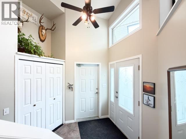 71 TOPAZ CRESCENT