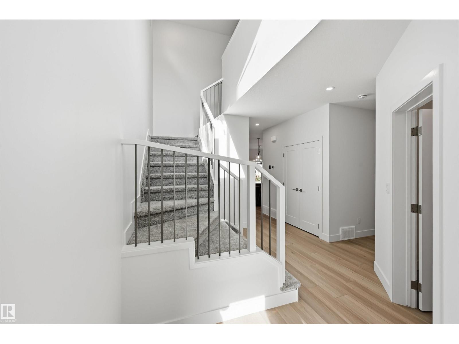 3050 DIXON LANDING LD SW