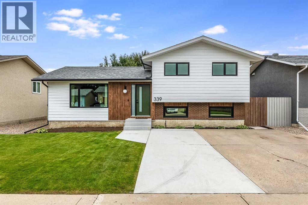 339 19 STREET NE, MEDICINE HAT, AB T1B 1B2 - Image 1282331360.jpeg?d=l