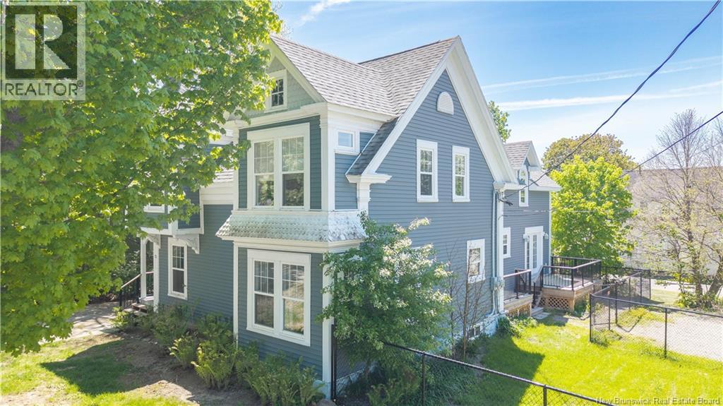 72 Union Street - Photo 2