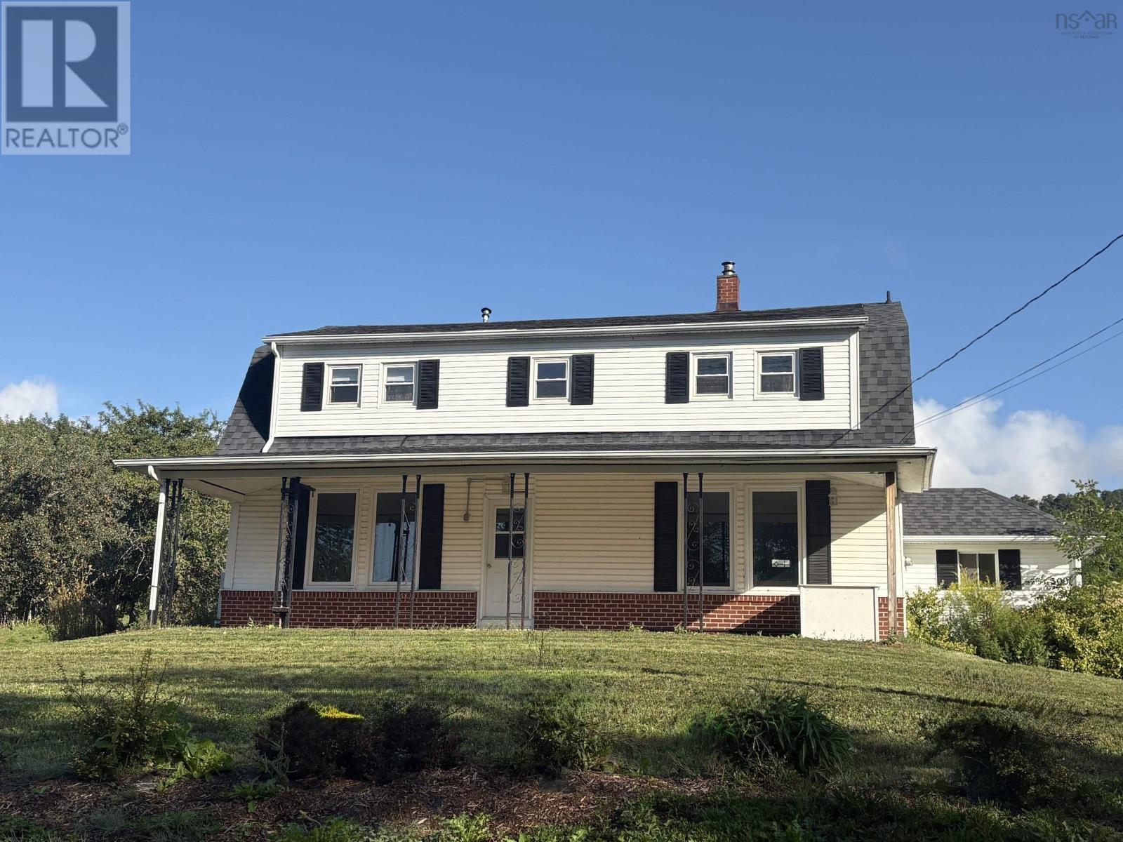 3001 Highway 221