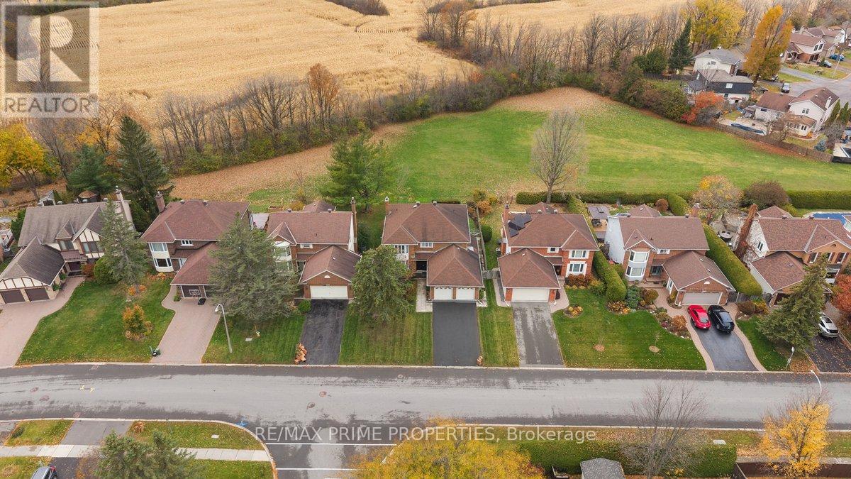 6038 VINEYARD DRIVE
