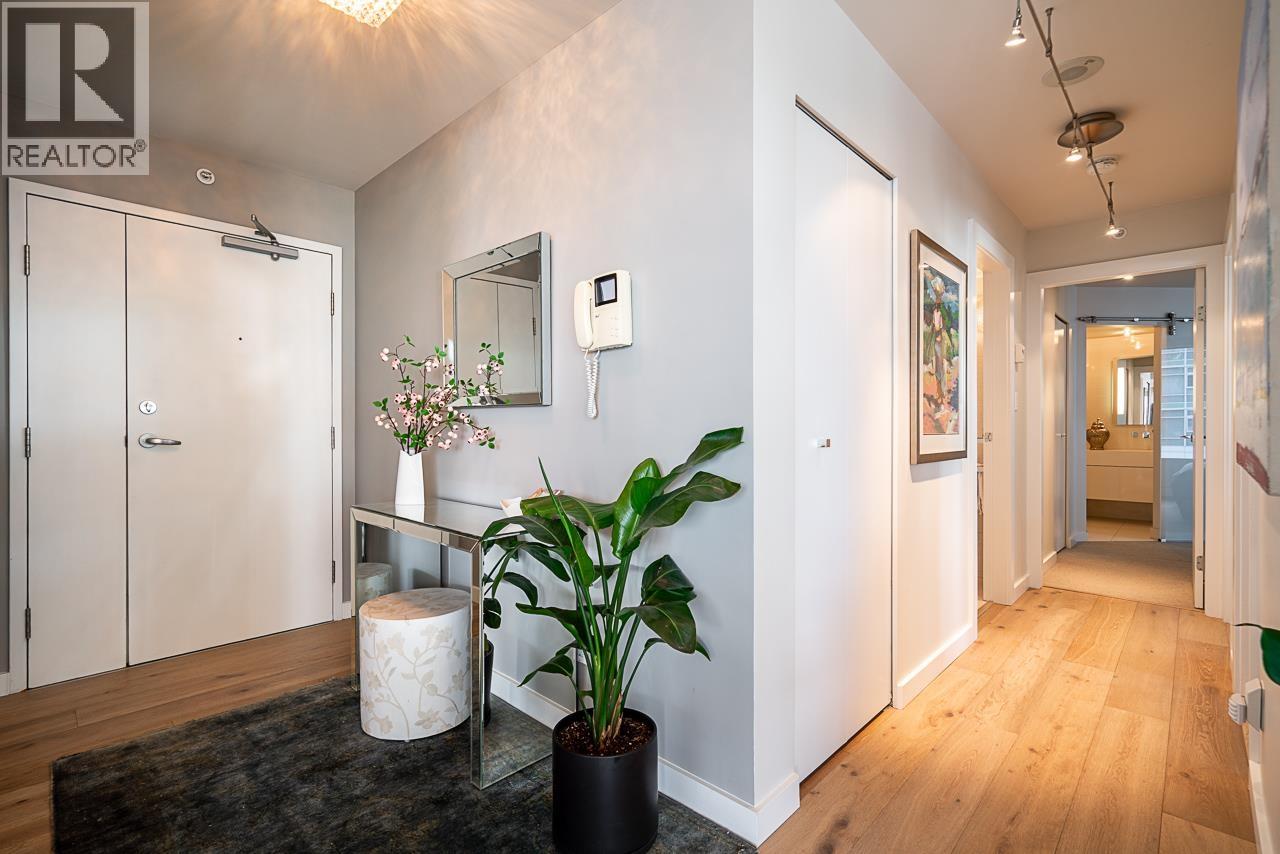 505 1201 MARINASIDE CRESCENT