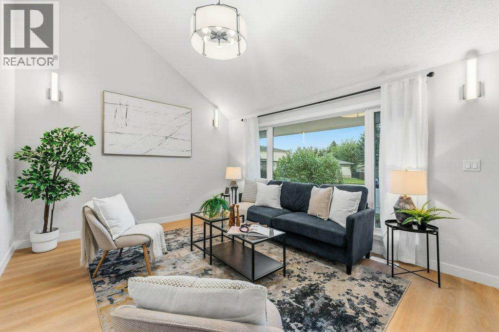 64 Doverview Place SE